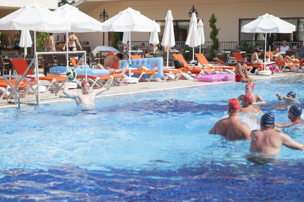 Orange Palace シダ エクステリア 写真